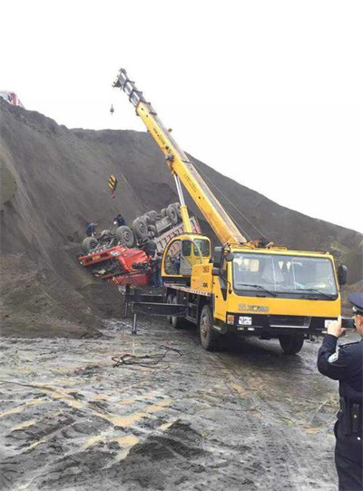 黄陂区上犹道路救援